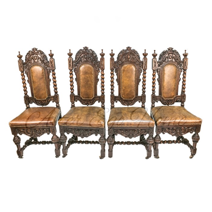Старинный комплект кожаных стульев из Франции