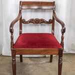 Антикварное кресло со сквозной спинкой и локотниками 1810-х гг. 