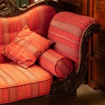 Антикварный диван в стиле ампир 1820-х гг. 