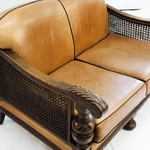 Антикварный кожаный диван из Голландии