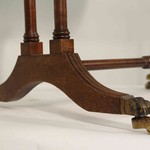 Антикварный столик с откидными полами 1940-х гг. 