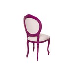 Оригинальный стул цвета фуксии с бежевой обивкой